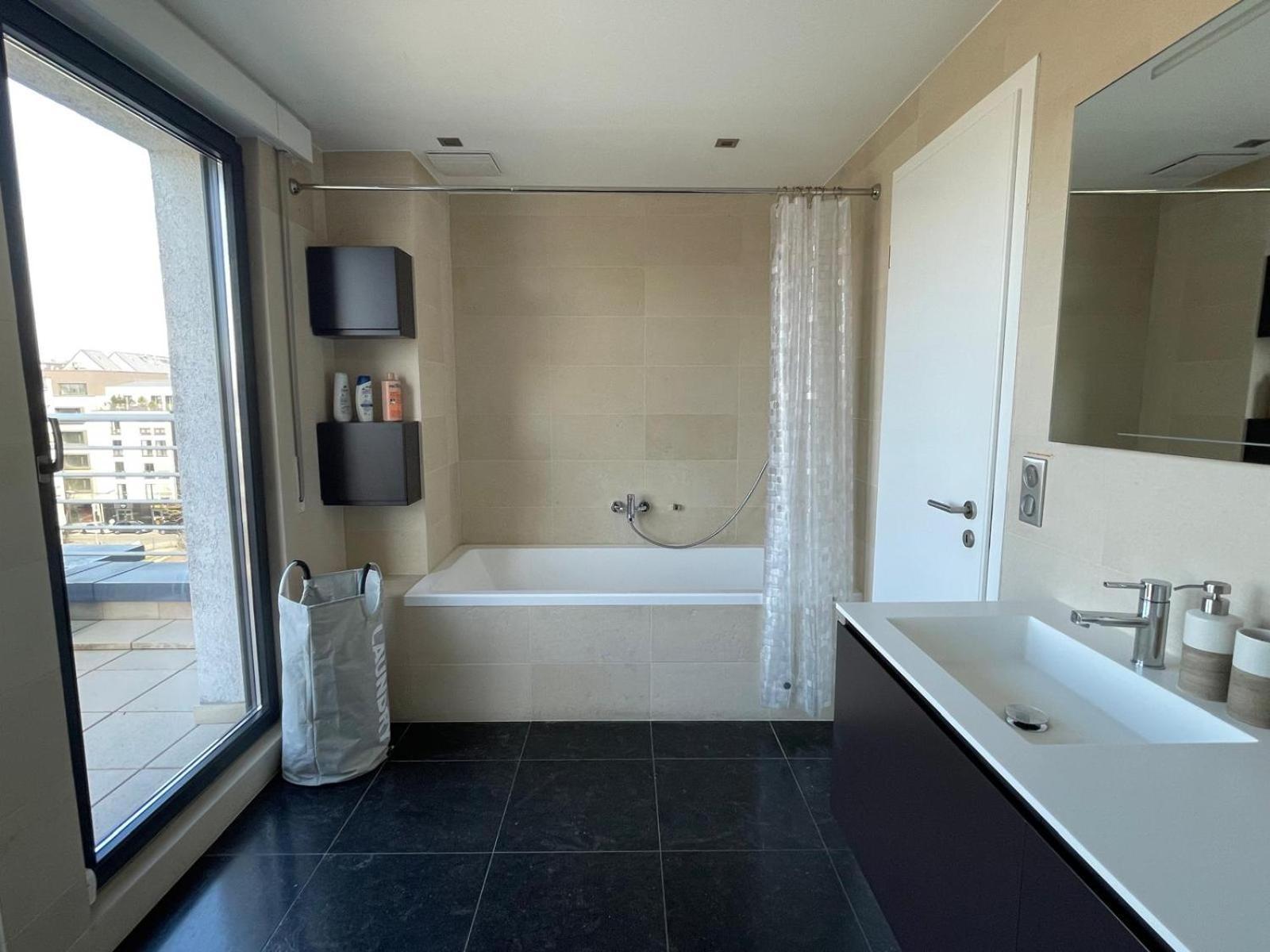 Apartamento Lux Penthouse - Office, Terrace, Gym & Parking